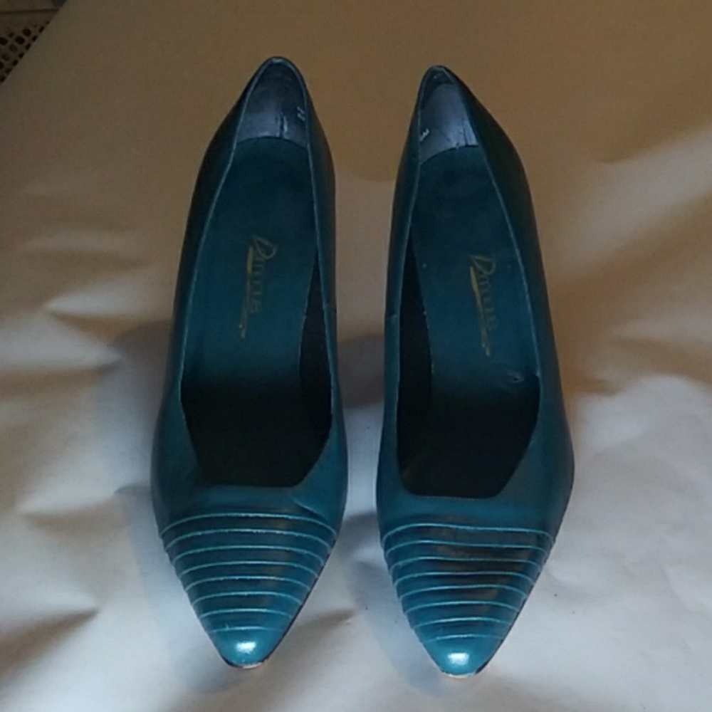 Dominique Green/Teal Leather Heels sz 8